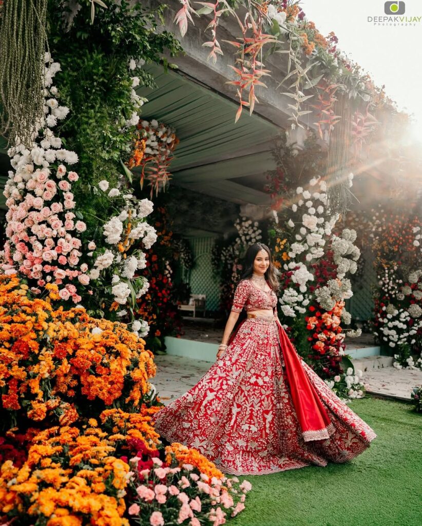 Floral Wedding Backdrops for stunning bridal portraits (1)