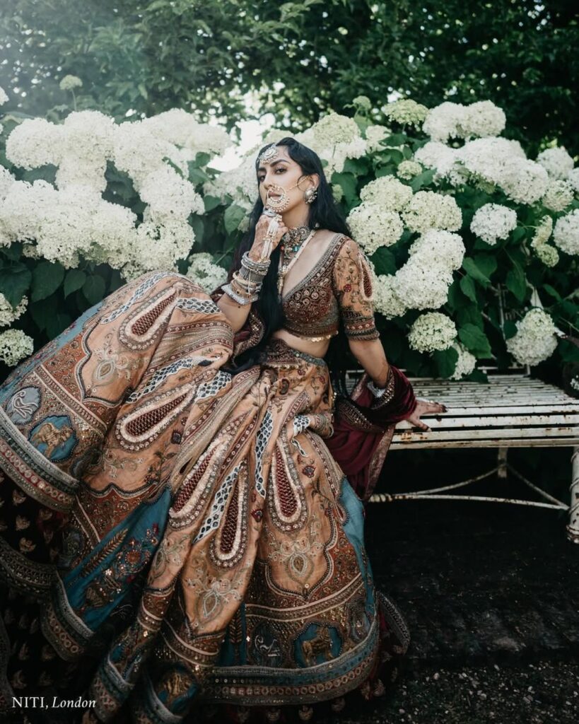 Floral Wedding Backdrops for stunning bridal portraits (1)