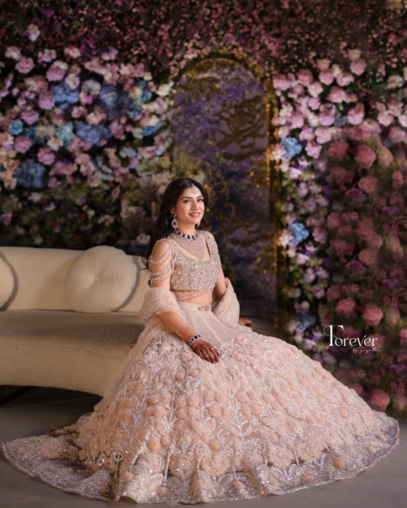 Floral Wedding Backdrops for stunning bridal portraits (1)